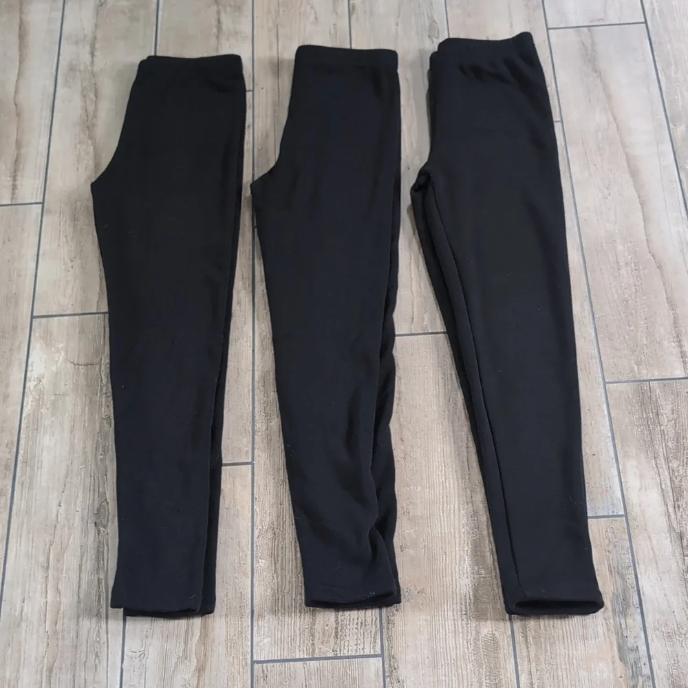 Lot of 3 Irelia Fleece Lined Leggings